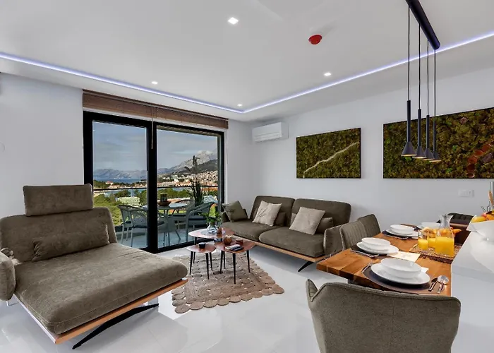 Luxury Sea View With Pool 아파트 마카르스카