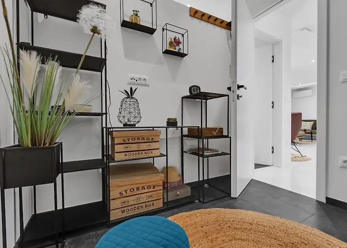 Apartmán Luxury Sea View With Pool *