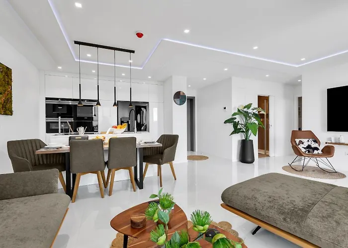 Luxury Sea View With Pool