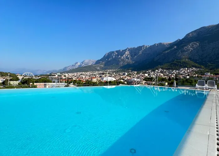 Luxury Sea View With Pool